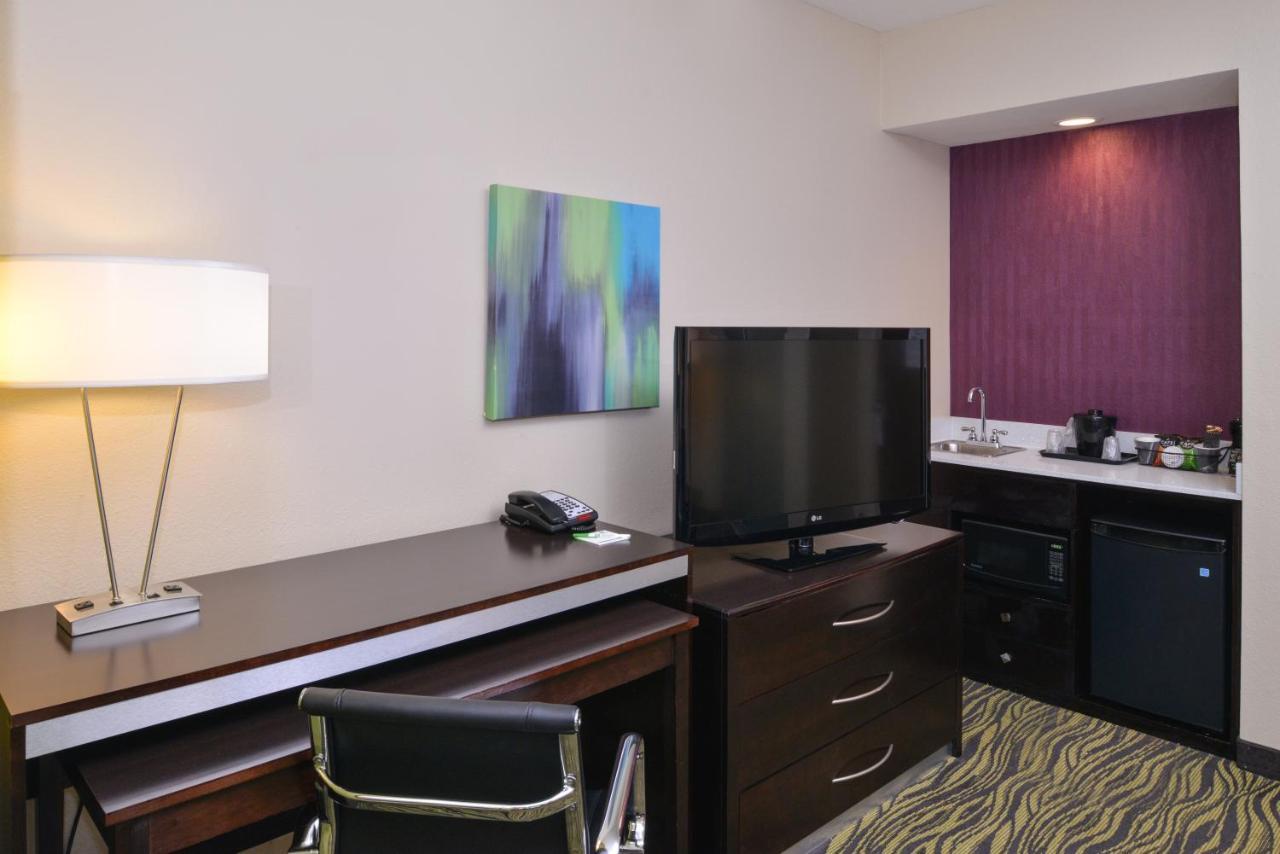 Holiday Inn Little Rock West - Chenal Pkwy, An Ihg Hotel Экстерьер фото